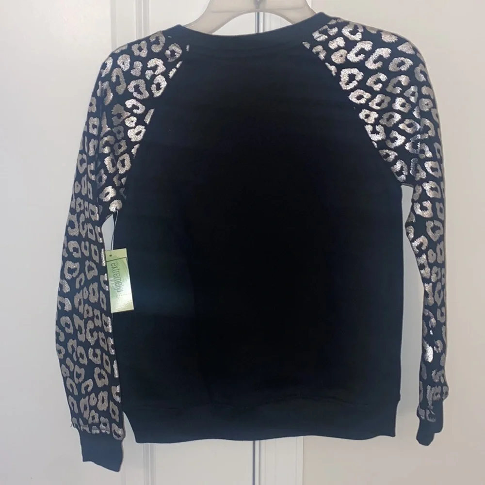 Cheetah sweatshirt